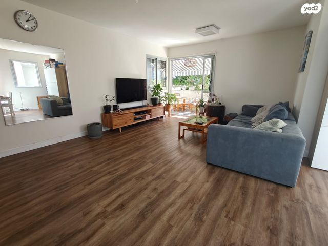 דירה, תרע"ד, שכונת הראשונים, רמת גן