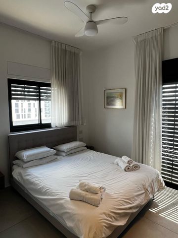 גג/ פנטהאוז, מטלון, תל אביב יפו