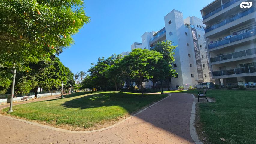 דירה, באר אורה, רמת גן