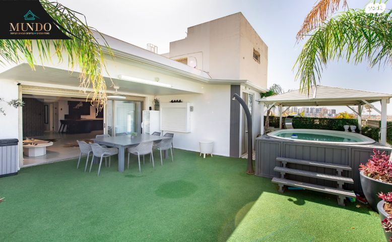 גג/ פנטהאוז, באר יעקב