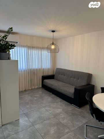 דירה, אלעזר בן יאיר, אבישור, ערד