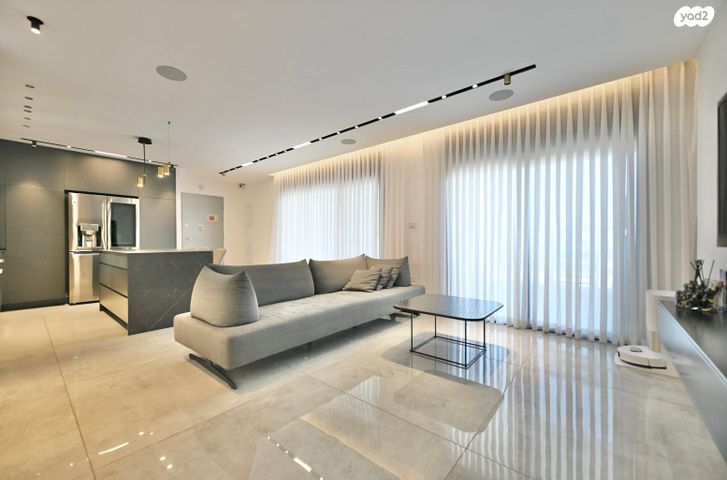 דירה, התורמוס, קרית ראשון, ראשון לציון