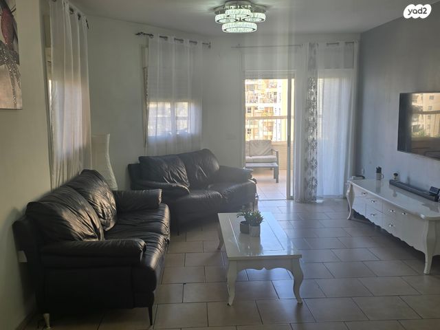 דירה, אסירי ציון, קרית שלום, תל אביב יפו