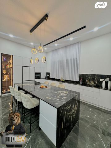 בית פרטי/ קוטג', יצחק נבון, שדרות בפארק, שדרות