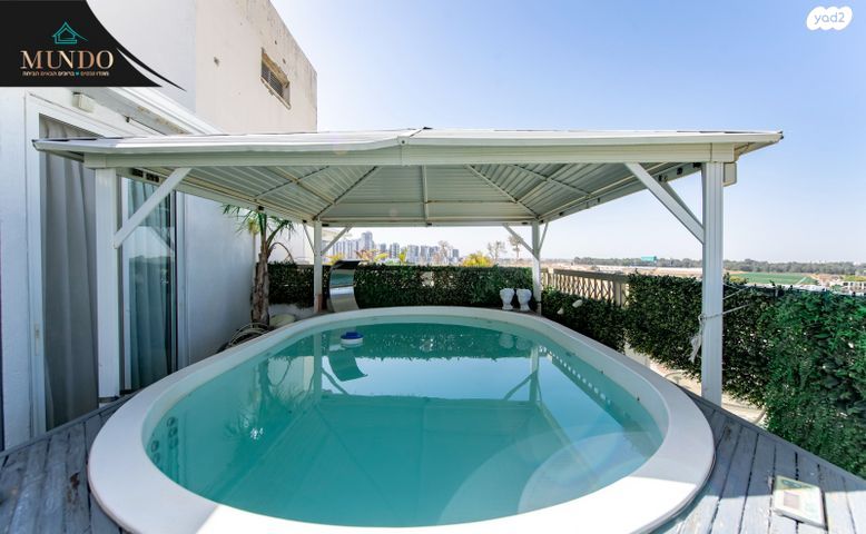 גג/ פנטהאוז, באר יעקב