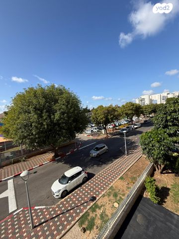 דירה, הזמיר 63, נהריה הירוקה, נהריה