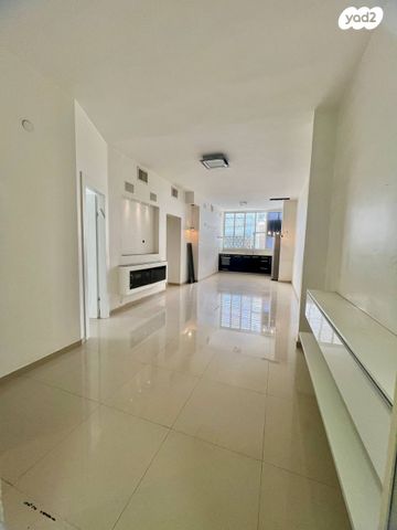 דירה, עולי הגרדום 26, רמז, מערב ותיק, ראשון לציון