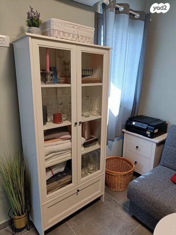 דירה, לח"י, שז"ר / דקר, טירת כרמל