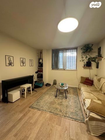 דירה, זכריה, תל אביב יפו