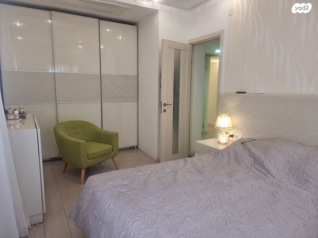 דירה, א' / צפון מזרח העיר, רחובות