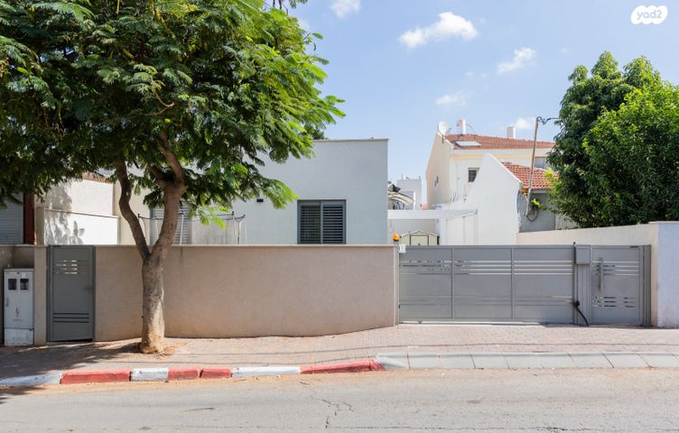 בית פרטי/ קוטג', אביב, ראש העין