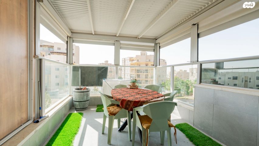 דירה, נחום שריג, רמות הרכס, באר שבע