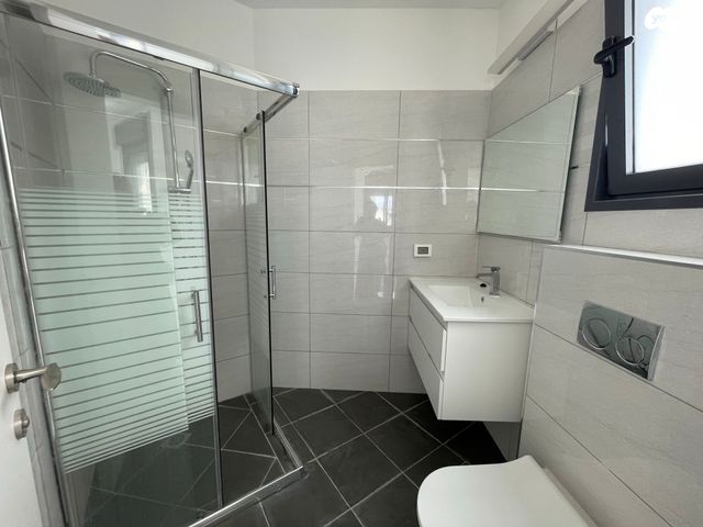 דירה, אליהו קורן, חומת שמואל, הר חומה, ירושלים