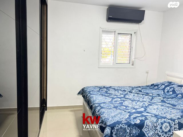 דירה, הדרור, נאות בן גוריון, יבנה