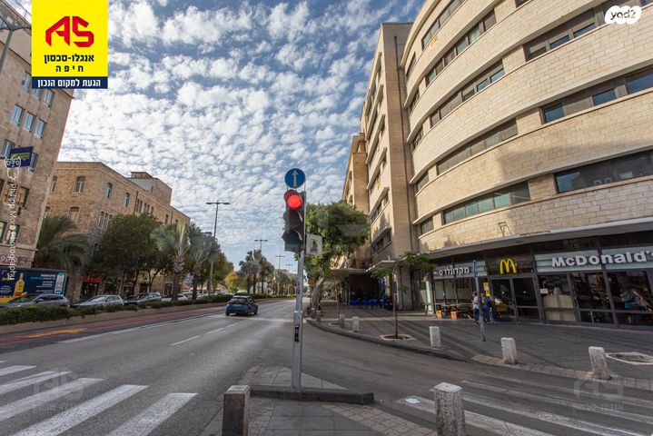 דירה, דרך העצמאות, שער פלמר, תחנת רכבת השמונה, חיפה