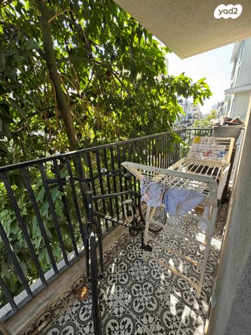 דירה, נחלת בנימין, פלורנטין, תל אביב יפו