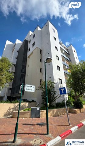 דירה, המפלס 1, מרכז, כפר סבא