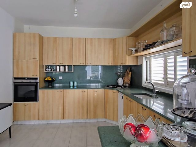 דירה, הרצל 16, שאר העיר, קדימה צורן