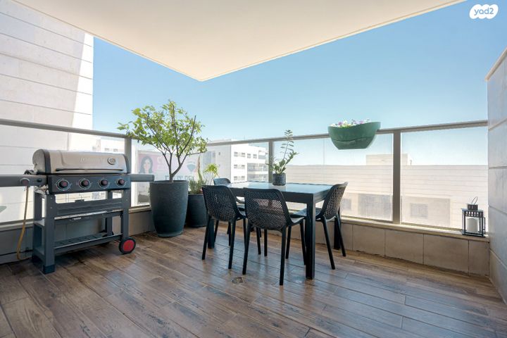 דירה, סביון 5, הפרחים, חריש