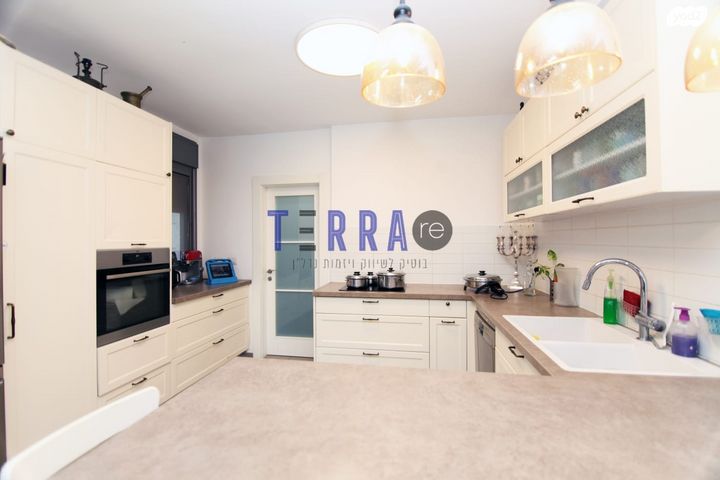 דירה, שפיגלמן, קרית השרון, נתניה