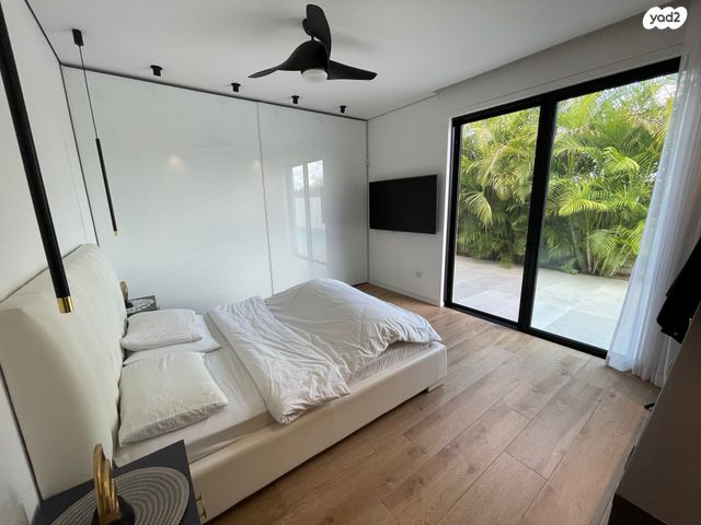 בית פרטי/ קוטג', שאר העיר, רחובות