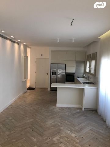 דירה, יהואש, הצפון הישן - דרום, תל אביב יפו