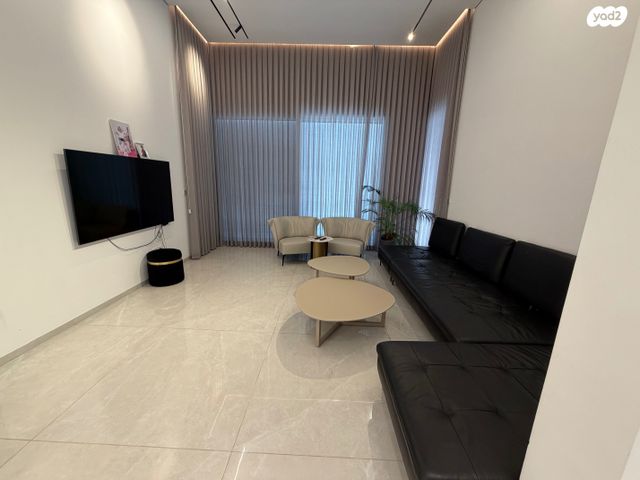 בית פרטי/ קוטג', זוהרה אלפסיה, כלניות, באר שבע