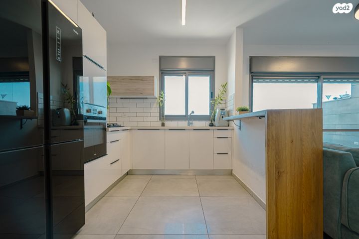 דירה, סביון 5, הפרחים, חריש