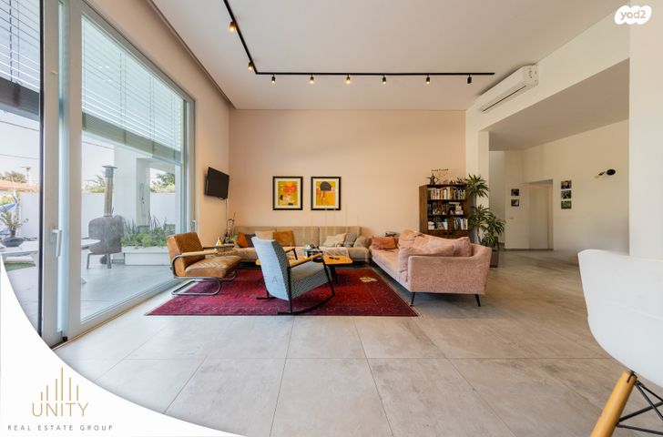 בית פרטי/ קוטג', מטולה, נווה איתמר, נתניה