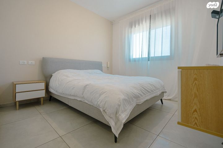 דירה, סביון 5, הפרחים, חריש