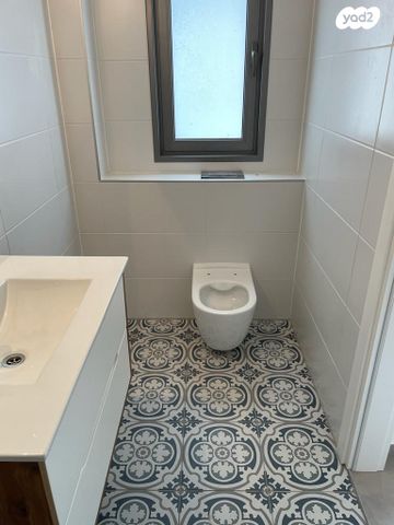 דירה, צבי מנדלבלט, מרכז, הרצליה