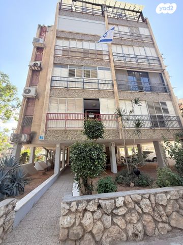 מחסן, ההגנה 10, השופטים צפון, רמלה