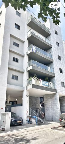 דירה, רמז, מערב ותיק, ראשון לציון