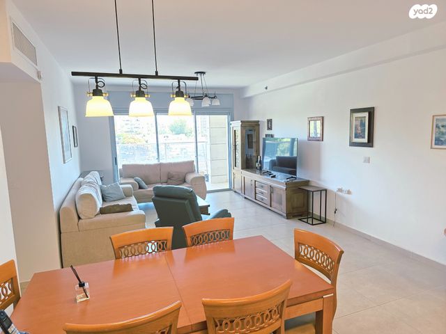 דירה, שאול המלך, קרית אונו