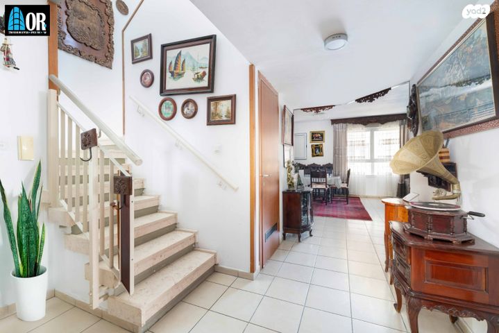 דופלקס, דוגית, קרית מנחם בגין, רמלה