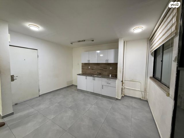 דירה, שבטי ישראל, מרכז העיר, סביניה, הוותיקה, קרית ביאליק