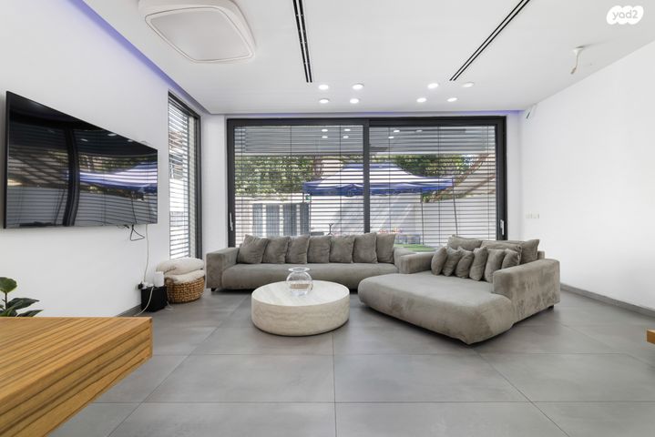 בית פרטי/ קוטג', גני מנחם, באר יעקב