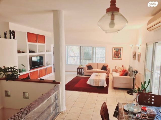 דו משפחתי, זמנהוף, אחוזה, חיפה