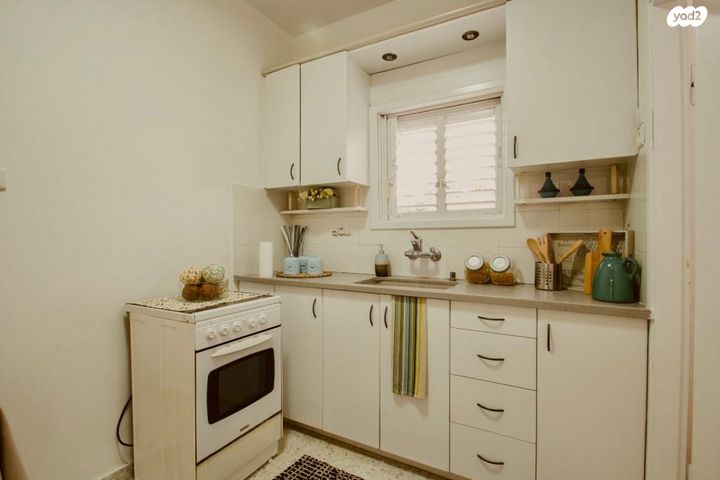 דירה, מ"ג, לב העיר, בת ים