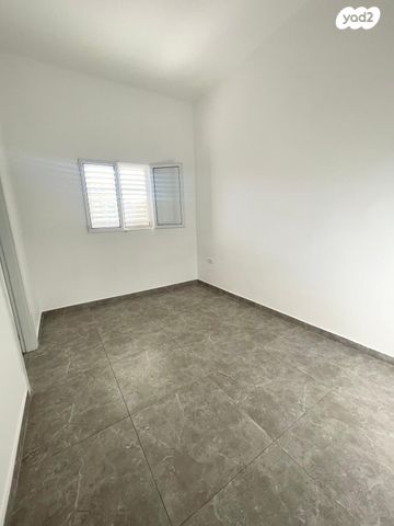 בניין מגורים, קמואל, התקוה, בית יעקב, נווה צה"ל, תל אביב יפו