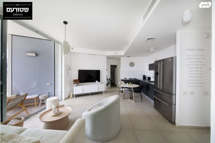 גרציאני יצחק 8