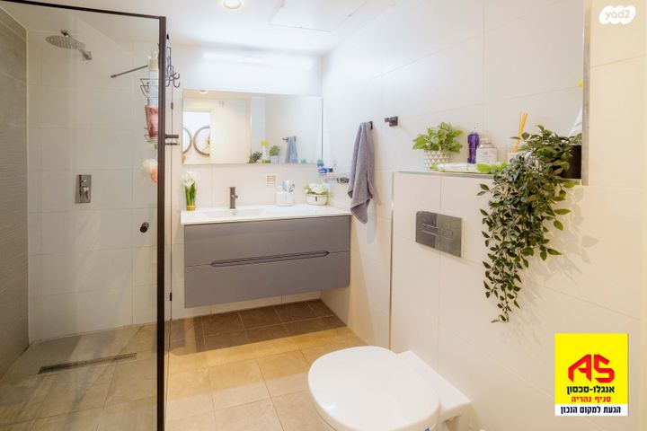 דירה, אלמוג 12, אכזיב, נהריה