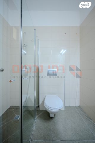 דירה, כנפי נשרים, קרית בורוכוב, רמת גן