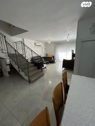 דו משפחתי, השלום, בן גוריון, אזור