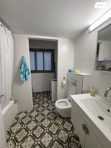 דירה, הנוטרים, אגרובנק, חולון