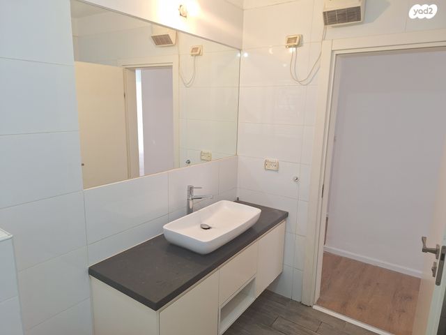 דירת גן, הקישון, רעננה