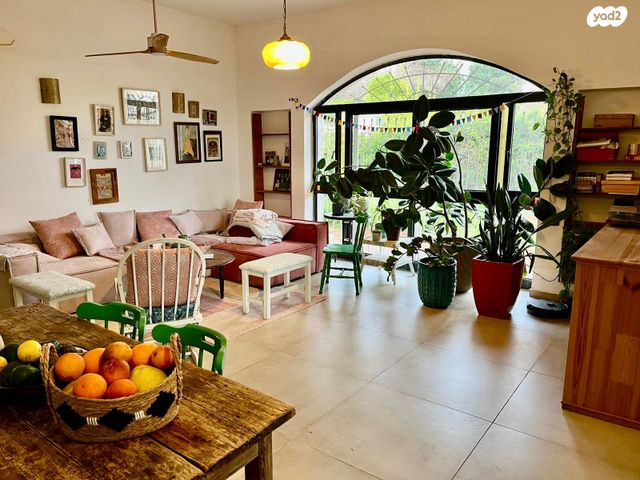 בית פרטי/ קוטג', גני הדר, גני הדר