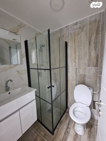 דירה, החשמל 53, נווה פז, חיפה