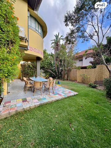 דו משפחתי, נווה הברון, זכרון יעקב