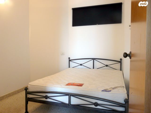 דירה, שדרות מנחם בגין 2, גבעת אולגה, חדרה